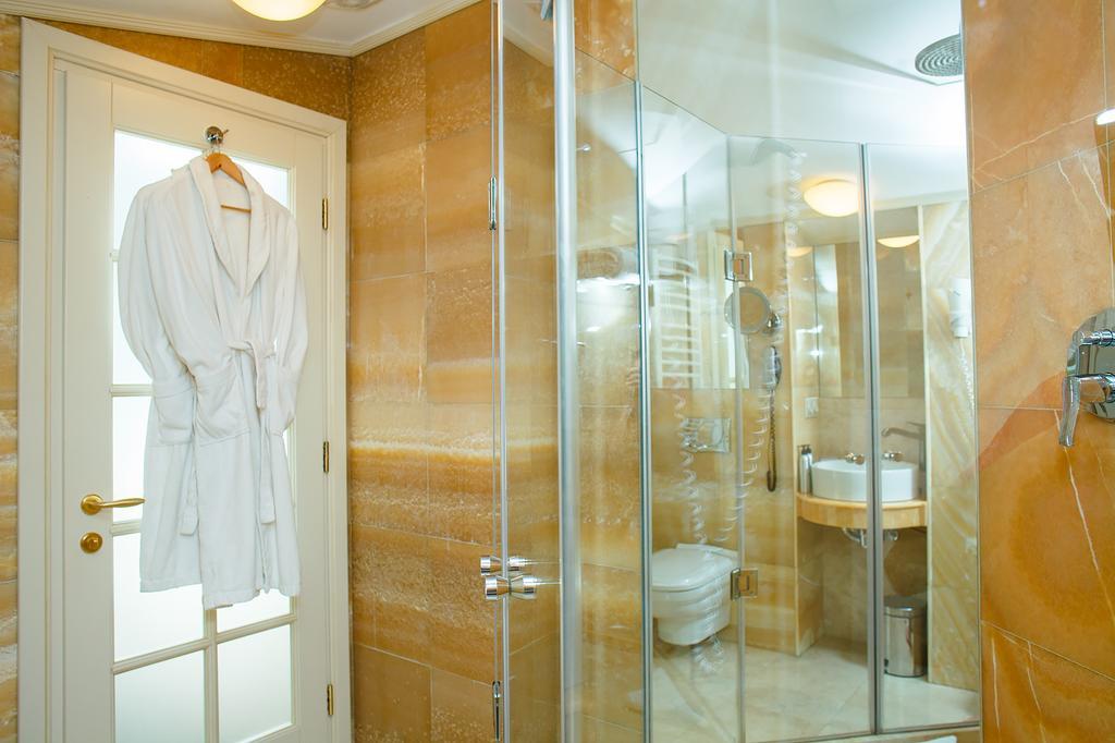 Ministerium Hotell Odessa Exteriör bild