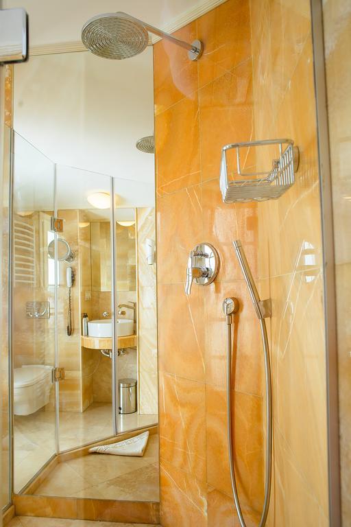 Ministerium Hotell Odessa Exteriör bild