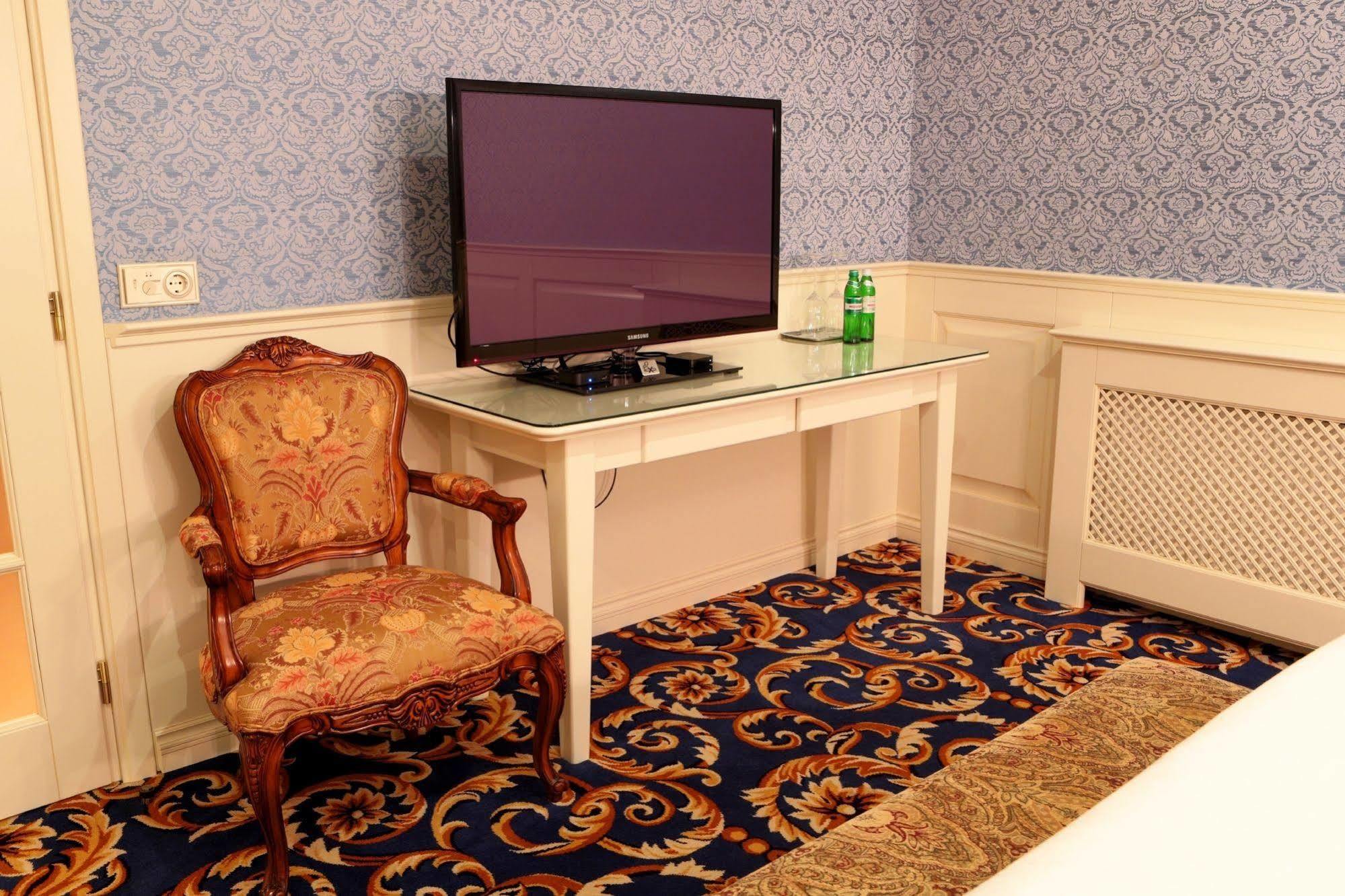 Ministerium Hotell Odessa Exteriör bild