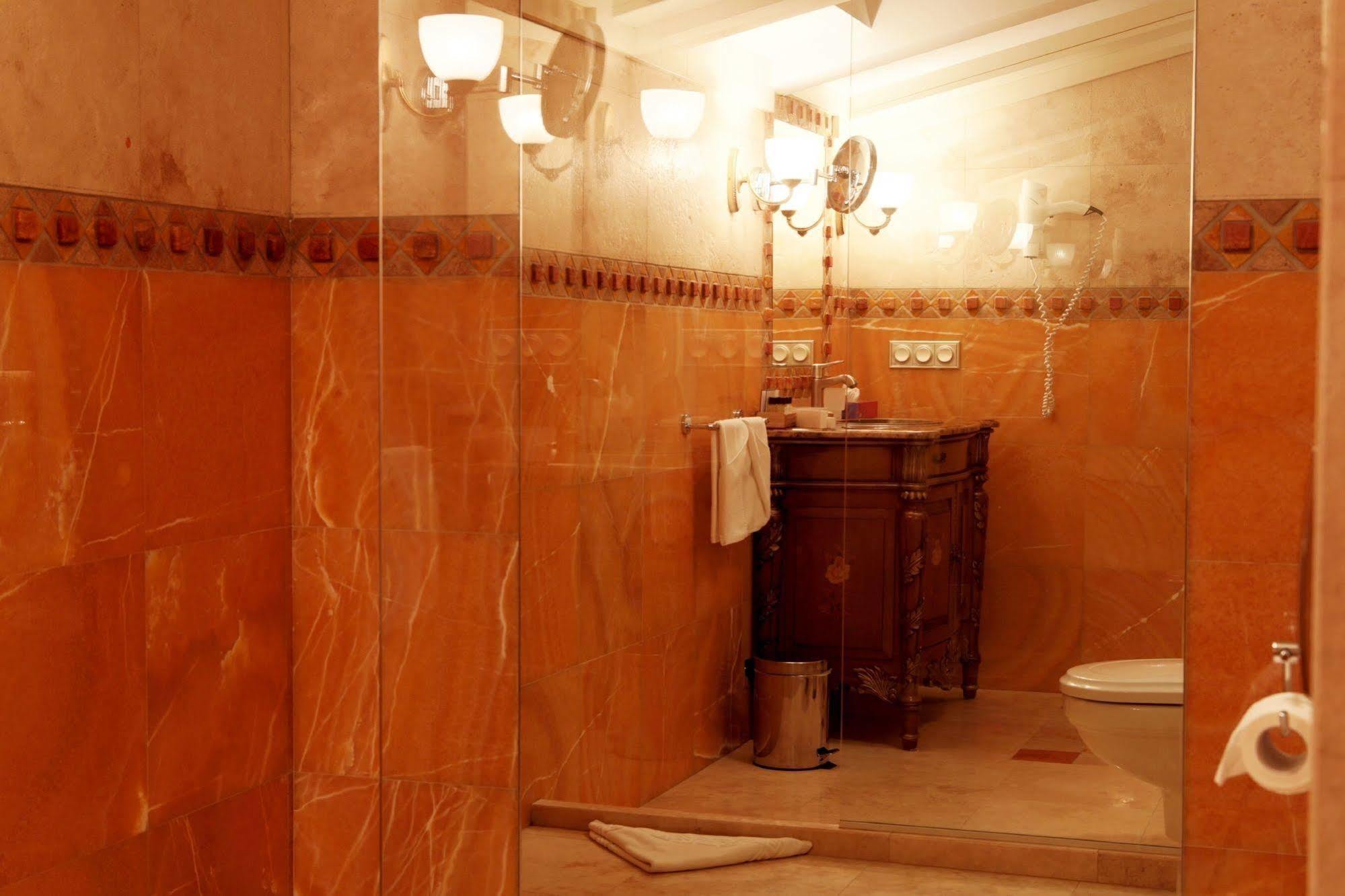 Ministerium Hotell Odessa Exteriör bild